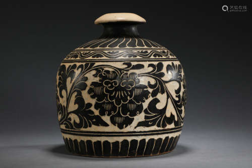 Cizhou kiln pot in Song Dynasty