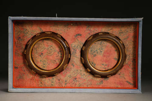 Chenxiang bracelet of Qing Dynasty