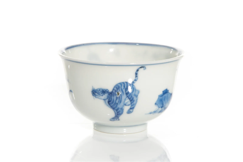 CHINESE BLUE & WHITE PORCELAIN WINE CUP