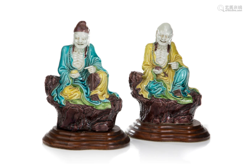 PAIR OF CHINESE QING DYNASTY PORCELAIN FIGURES