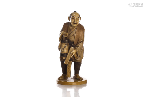 JAPANESE NATURAL CARVED FIGURE WITH LANTERN