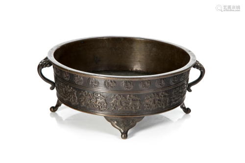 CHINESE BRONZE LOW CENSER WITH HANDLES