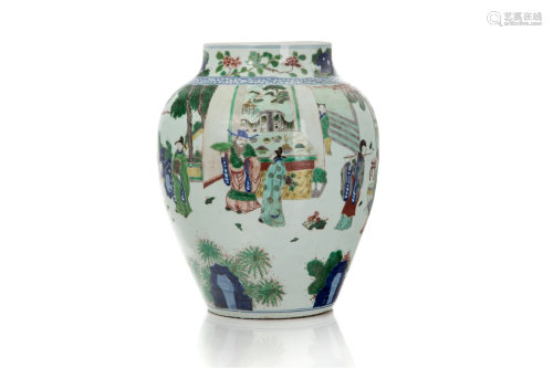 LARGE CHINESE WUCAI PORCELAIN JAR