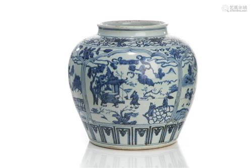 CHINESE BLUE AND WHITE PORCELAIN GUAN JAR