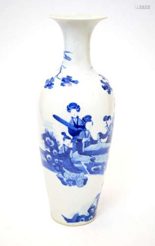 Chinese blue and white vase