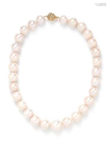 CULTURED SOUTH SEA PEARL AND DIAMOND NECKLACE