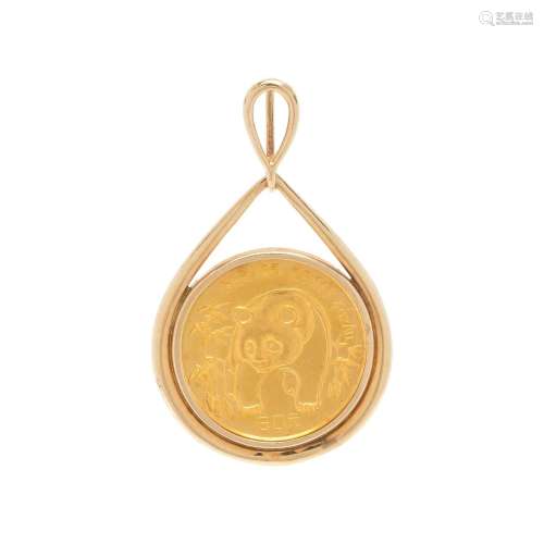 YELLOW GOLD AND COIN PENDANT