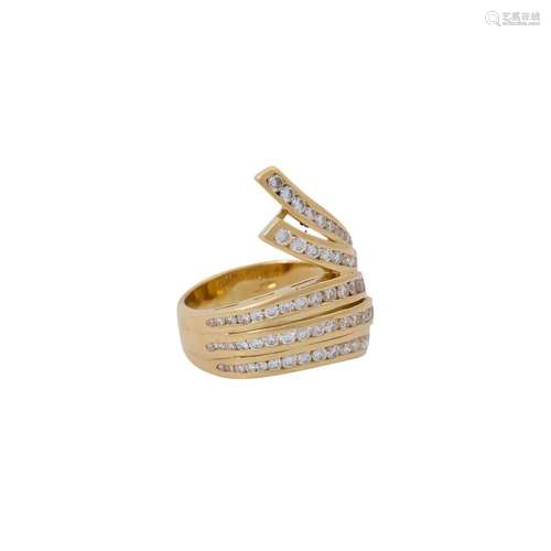 Ring mit 65 Brillanten zus. ca. 1,0 ct,