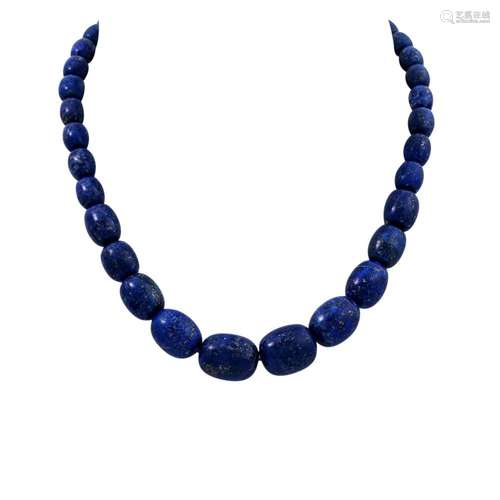 Feines Lapislazuli Collier,