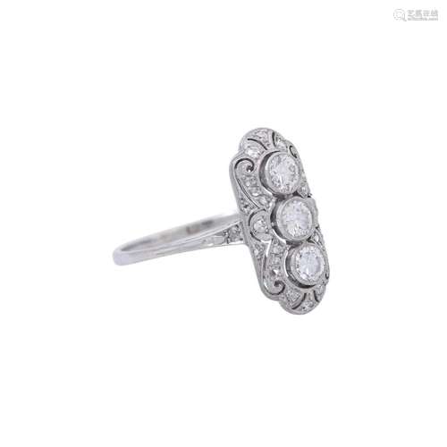 Art Déco Ring mit 3 Altschliffdiamanten, zus. ca. 0,5 ct,