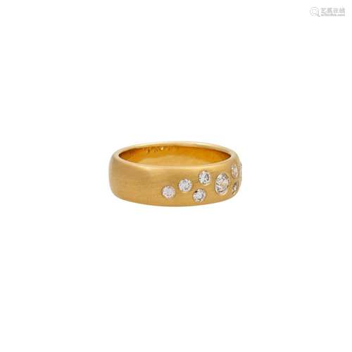 Ring mit Diamanten,