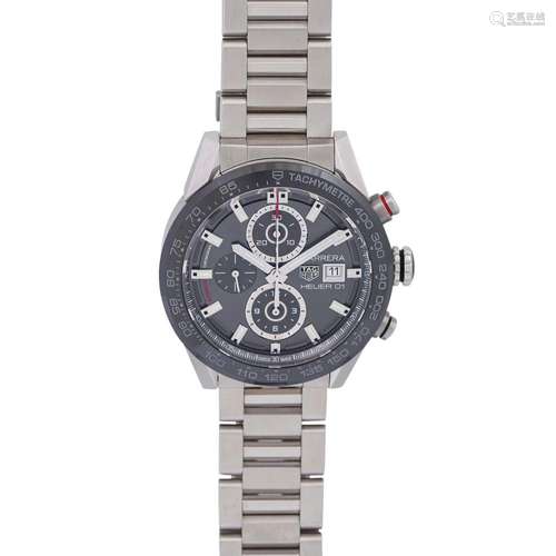 TAG HEUER Carrera Heuer 01 Chronograph, Ref. CAR201W. Herren...