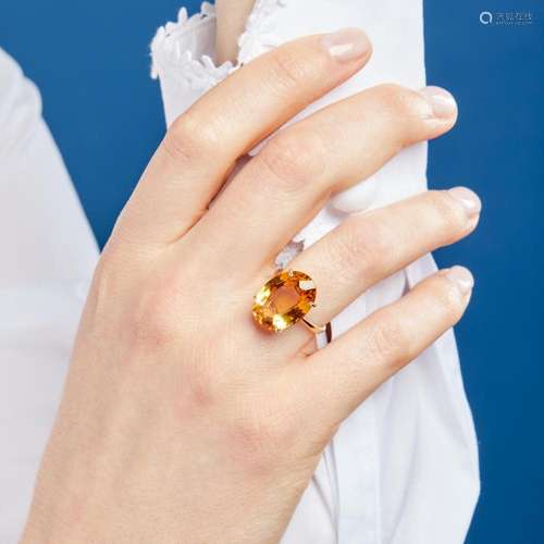 BAGUE CITRINE A citrine and 18K yellow gold ring. Gross weig...