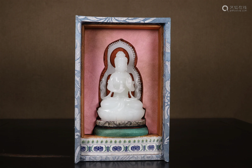 A Hetian Jade Figure Of Guanyin