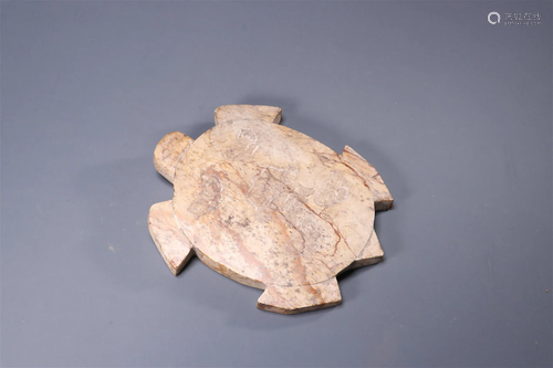 A Gaogu Jade 'Turtle' Decoration