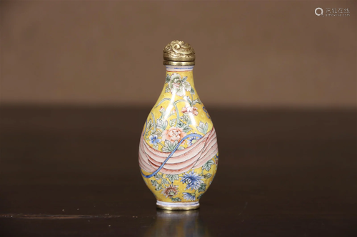 A Cloisonne 'Flower' Snuff Bottle