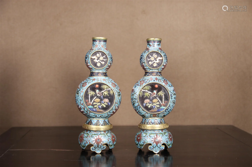 A Pair Of Cloisonne Gem-Inlaid 'Magpie' Gourd-Shap...