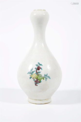 Chinese Garlic-shaped Vase