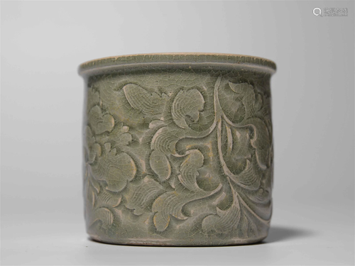 Yaozhou Kiln Celadon Glazed Carved Brush Holder