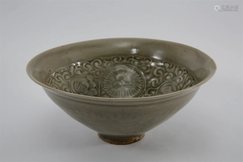 Yaozhou Kiln Large Carved Bowl