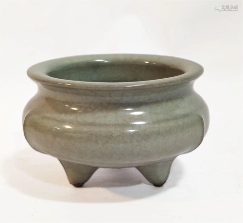 Celadon Glazed Censer, Longquan Ware