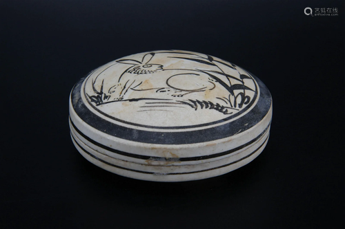 Cizhou Kiln Powder Box with Rabbit Design