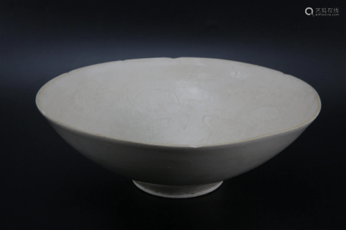 Ding Kiln Large Carved Bowl with Bird Design