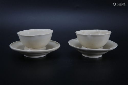 A Pair Ding Kiln Tea Cups