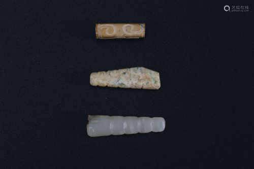 A Group of Two pieces Jade Cicada and Jade Tube