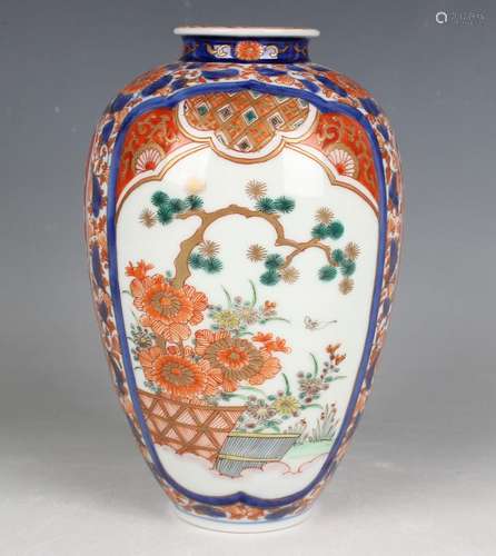 A Japanese Imari porcelain ovoid vase, Meiji period, painted...