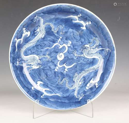 A Chinese blue and white porcelain saucer dish, Kangxi perio...