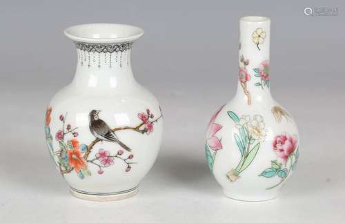 A Chinese Republic style famille rose porcelain vase, mark o...