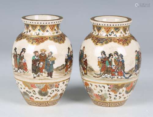 A pair of Japanese Satsuma earthenware vases by Gyokuzan, Me...