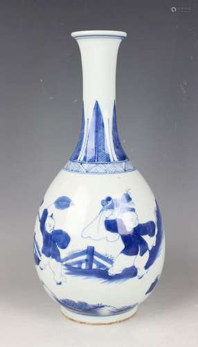 A Chinese blue and white porcelain bottle vase, mark of Qian...