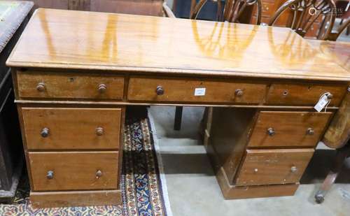 A Victorian mahogany pedestal desk, length 136cm, depth 58cm...