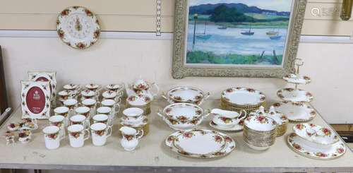 A large quantity of Royal Albert Old Country Rose dinner and...