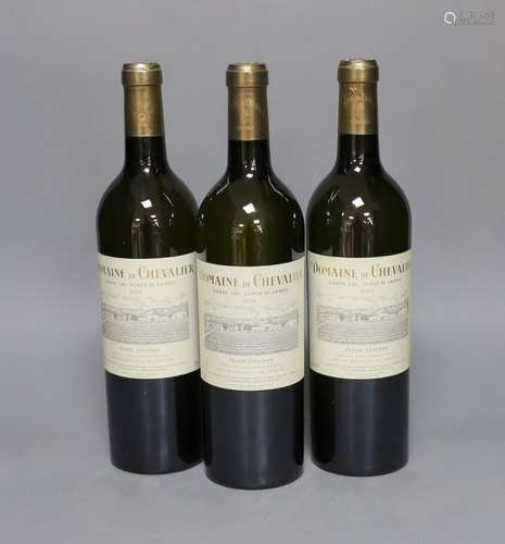 Three bottles Domaine de Chevalier Blanc - Leognan, 2004, 75...