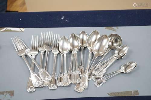 Fifteen items of William IV Scottish silver fancy shell patt...