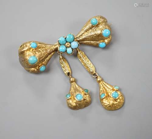 A Victorian yellow metal and turquoise cluster set double dr...