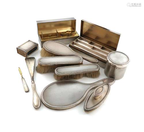 A silver dressing table set, by The Goldsmiths and Silversmi...
