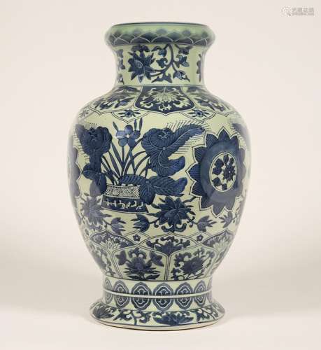 Bodenvase.