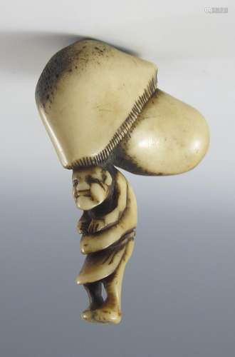 Netsuke.