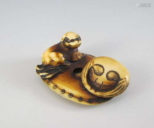 Netsuke.