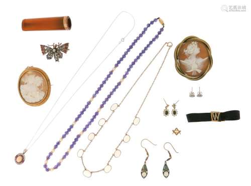 A quantity of jewellery, including; an moonstone cabochon-se...