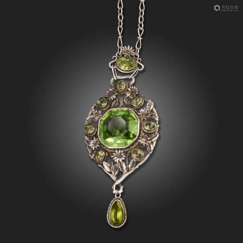 An Arts and Crafts silver and peridot pendant, early 20th ce...