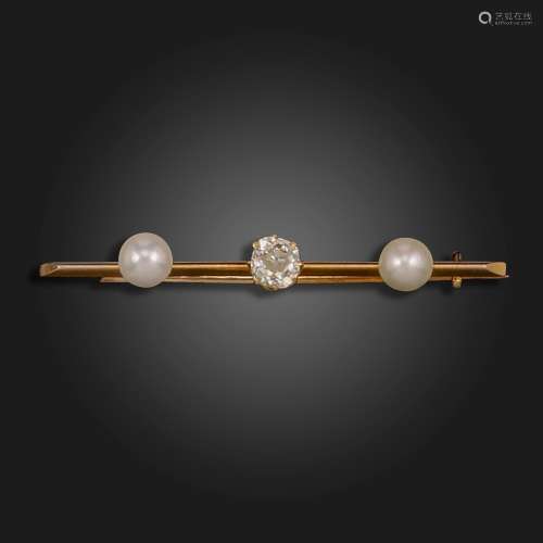 A cultured pearl and diamond bar brooch, set with an old cus...