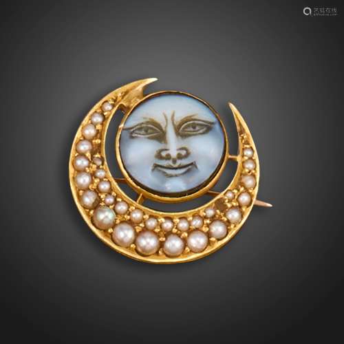 A late Victorian Man in the Moon brooch, the closed crescent...