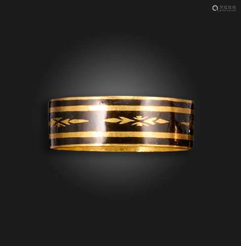 A late 18th century gold mourning ring, the gold band with b...
