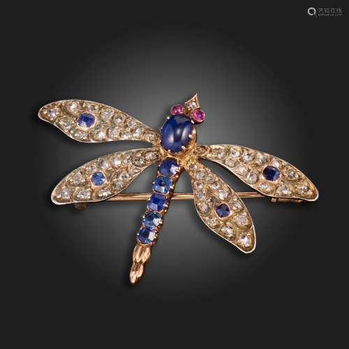 A late Victorian gem-set dragonfly brooch, the body set with...