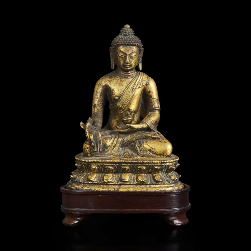 A Sino-Tibetan gilt bronze figure of Bhaishajyaguru 鎏金铜药...